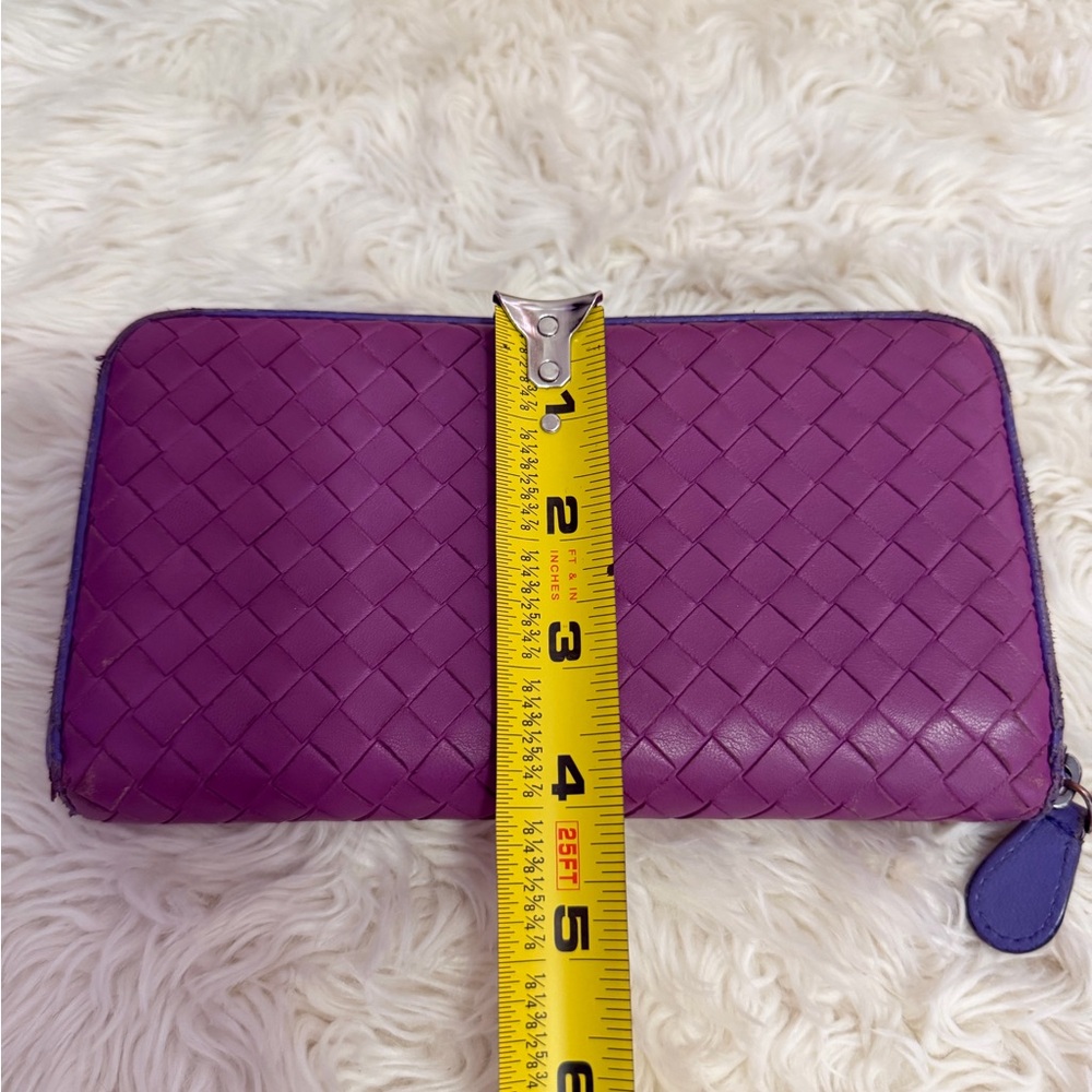 Bottega Veneta Violet Woven Leather Wallet - Picture 5 of 14